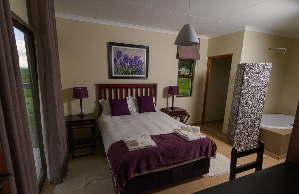 Forellenhof Guest Farm Wakkerstroom Exterior foto